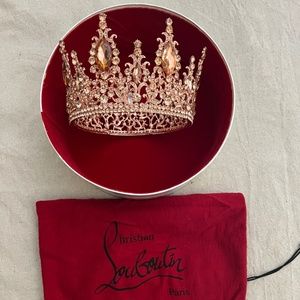 Beautiful Rose Gold Rhinestones Crown